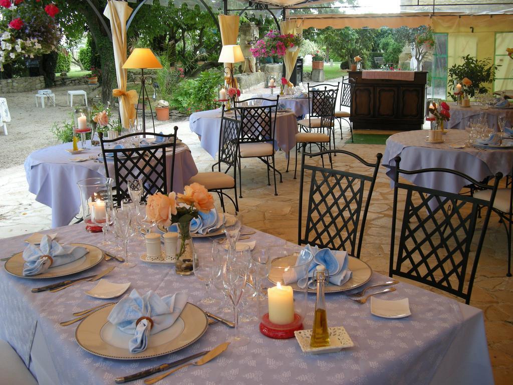 Bastide Des Princes B&B Caderousse Zewnętrze zdjęcie