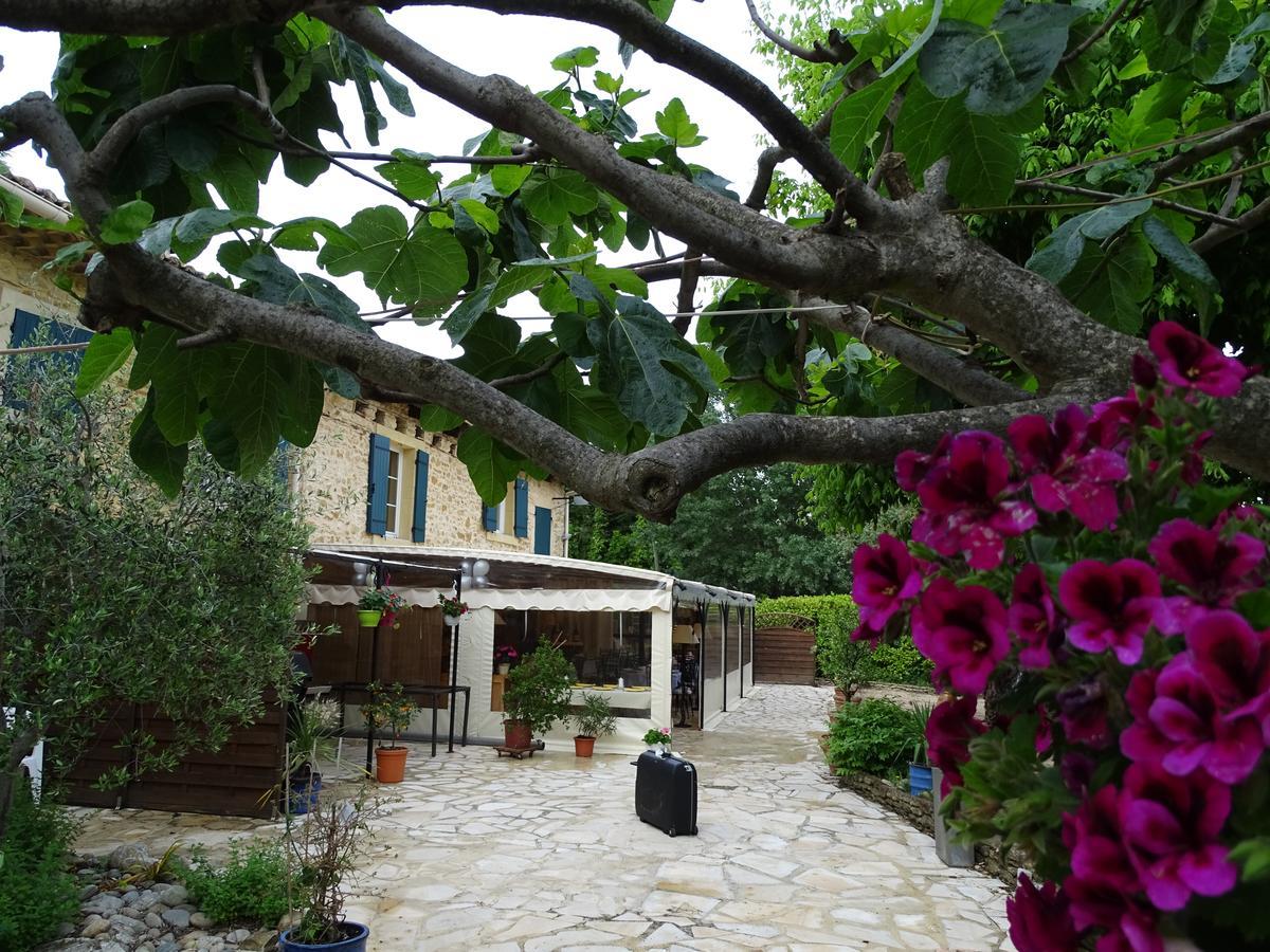 Bastide Des Princes B&B Caderousse Zewnętrze zdjęcie